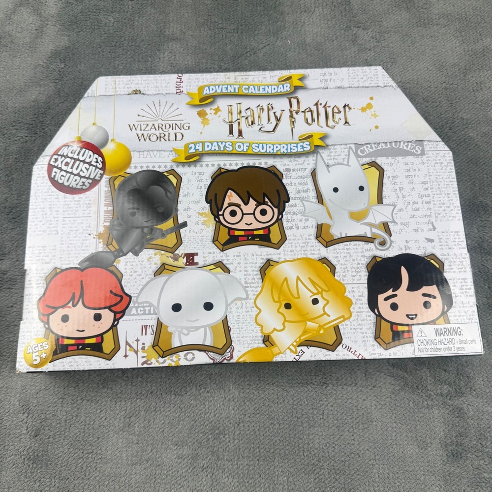 Harry Potter Wizarding World Advent Calendar 24 Days of Surprises Exclusive